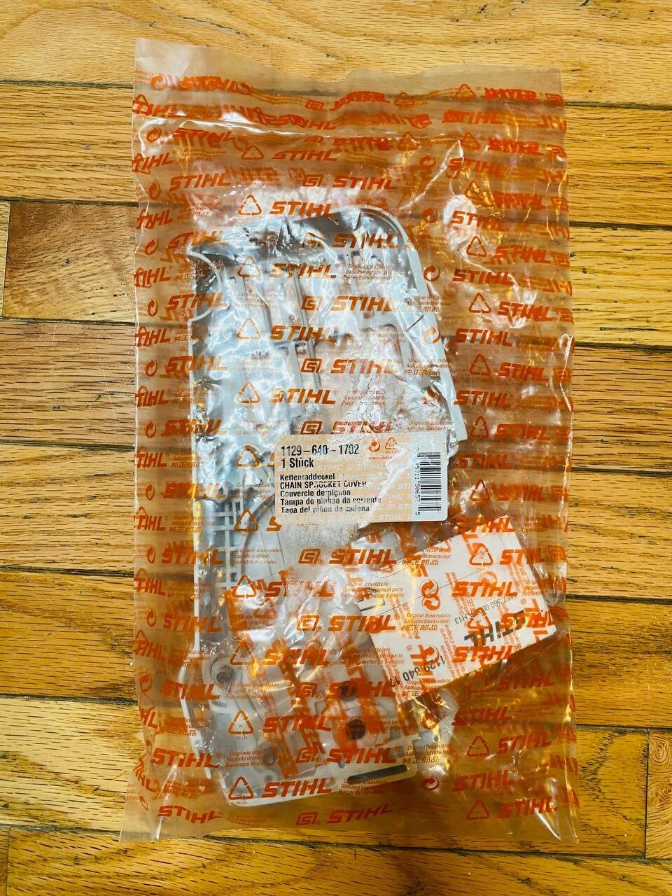 STIHL OEM Chain Sprocket Cover 11296401702 for MS020T MS200T MS200