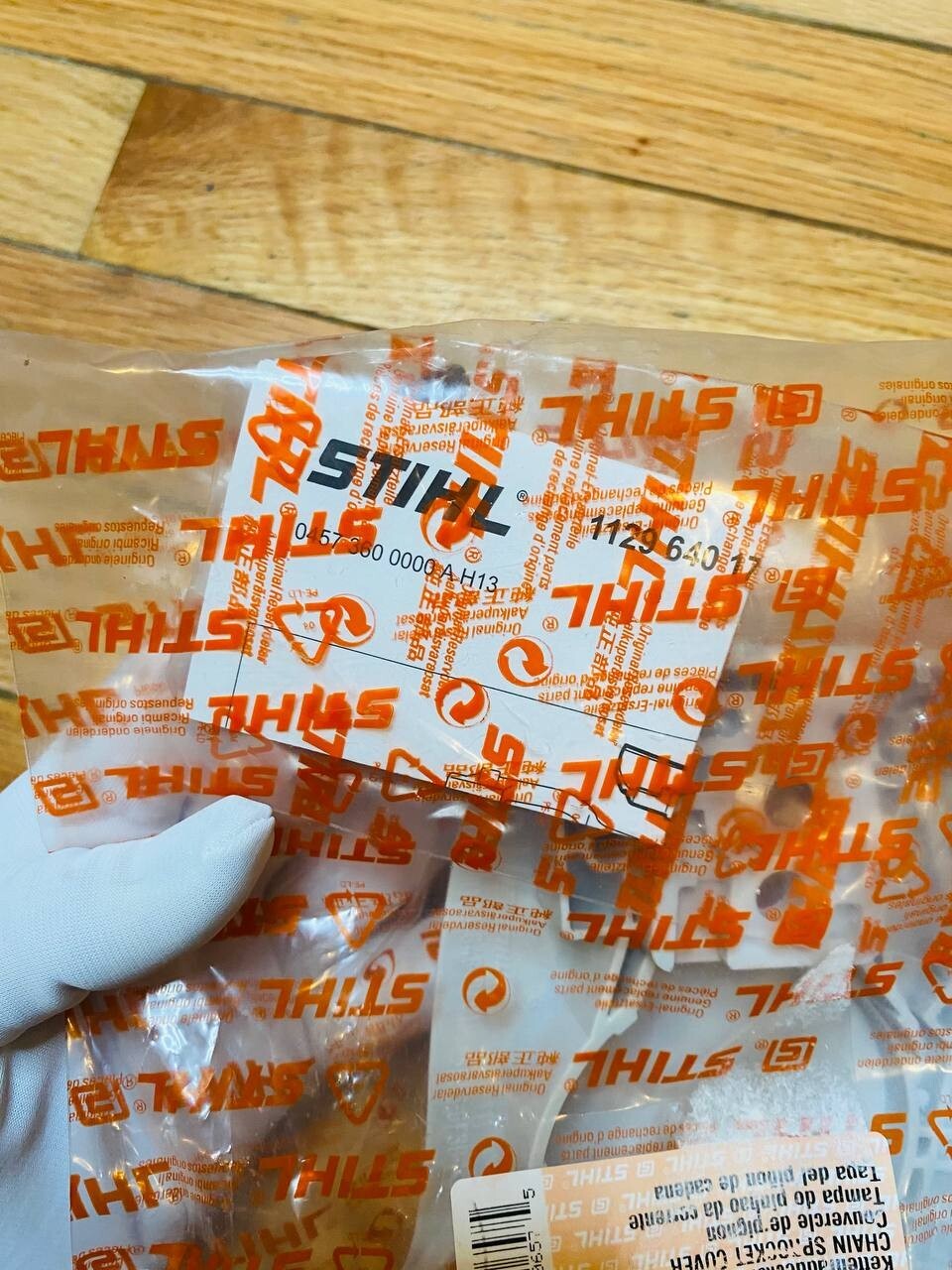 STIHL OEM Chain Sprocket Cover 11296401702 for MS020T MS200T MS200